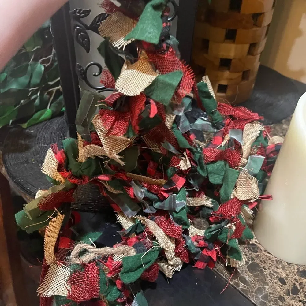 Garland for Decor or Presents!
